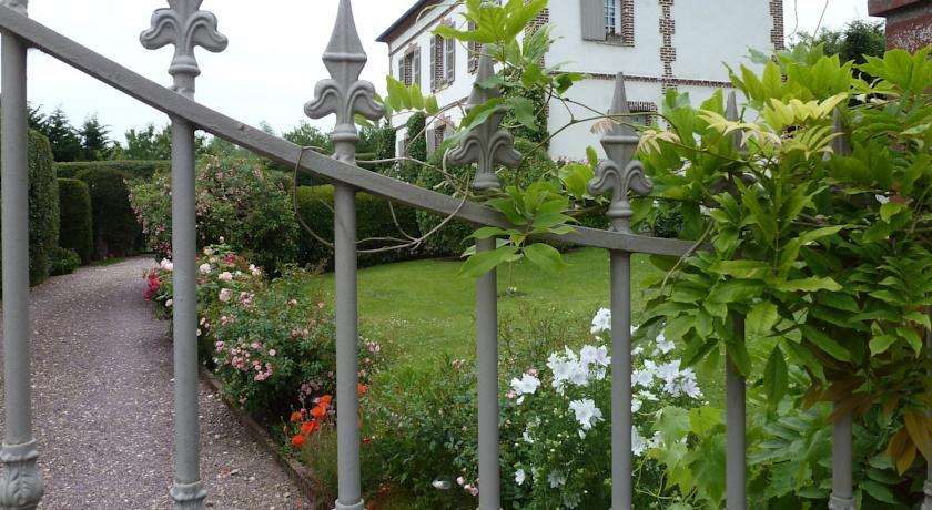 Мини-отель Chambre d'hôtes Bed And Broc