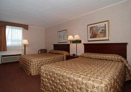 Отель Econo Lodge Mystic