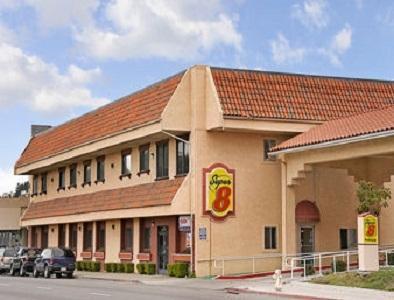 Отель Super 8 Motel - Hayward Downtown