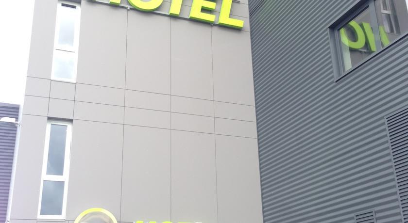 Отель B&B Lyon Etats-Unis