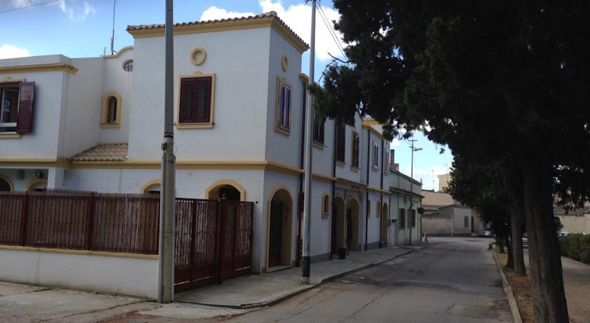 Апартаменты Residences Cagliari Sestu