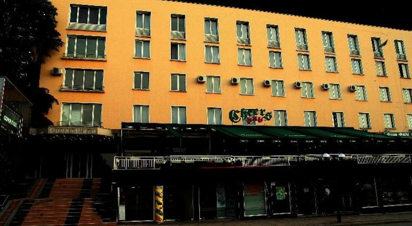 Отель Hotel Odissey