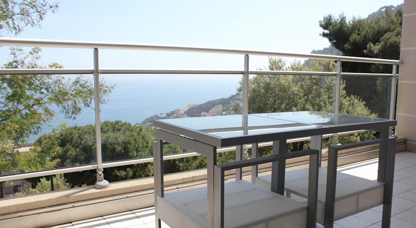 Апартаменты Monaco's Garden