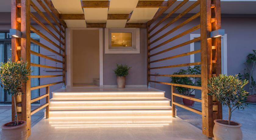 Апартаменты Zoi Apartments