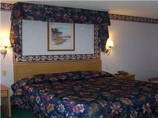 Отель Passport Inn and Suites Middletown