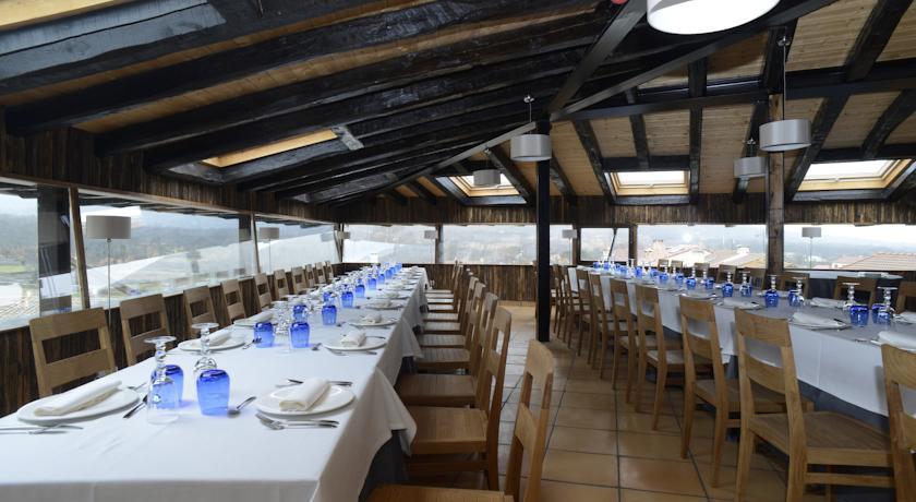 Отель Hotel Quercus Tierra