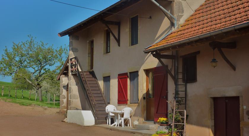 Апартаменты Gîte au Mur d'Or