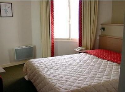 Отель Brit Hotel Du Parc
