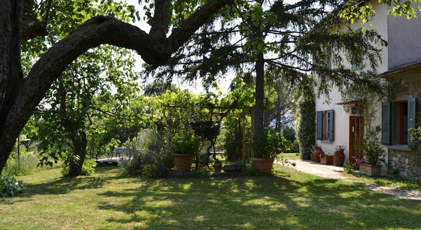 Отель B&B Torre di Buiano