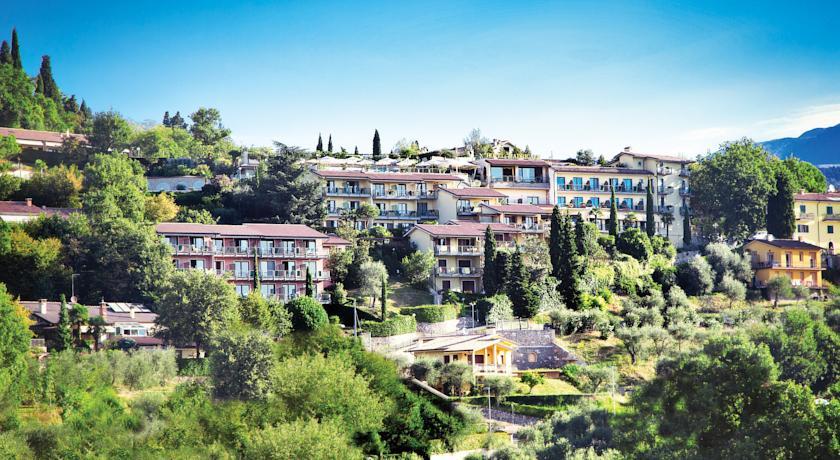 Апартаменты Residence Madrigale