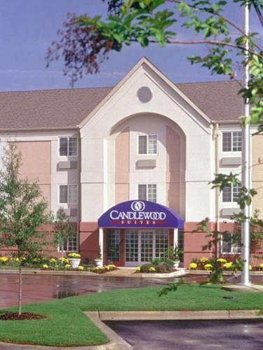 Отель Candlewood Suites Philadelphia-Mount Laurel