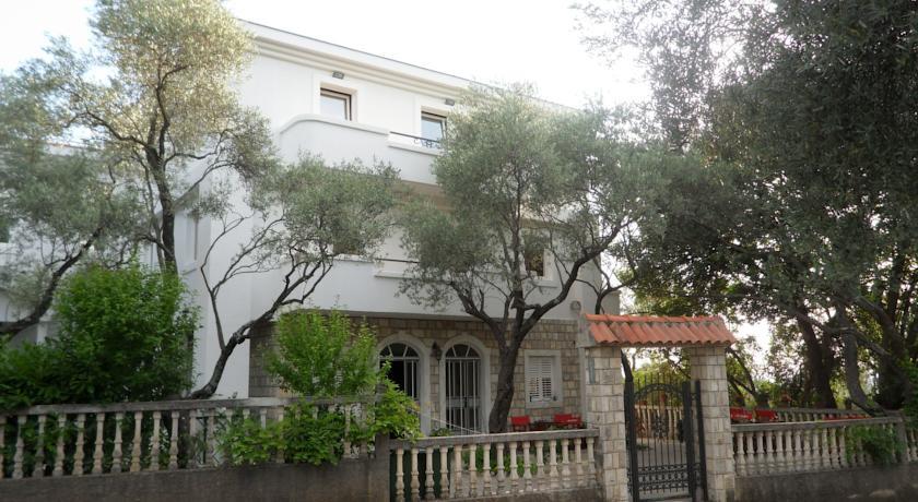 Апартаменты Apartments Marović