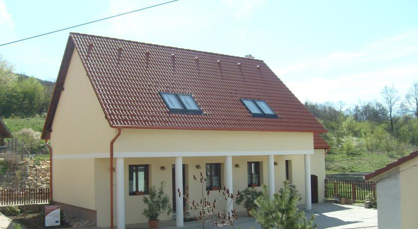 Гостевой дом Kökényes Vendégház