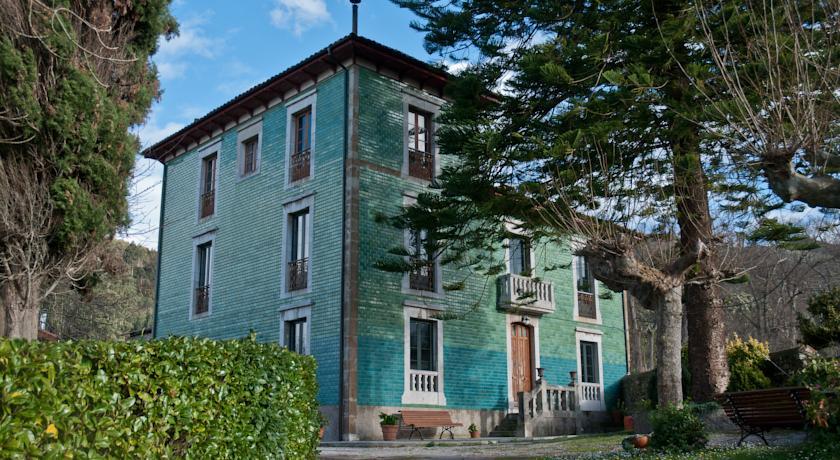 Отель Hotel Rural La Raposera