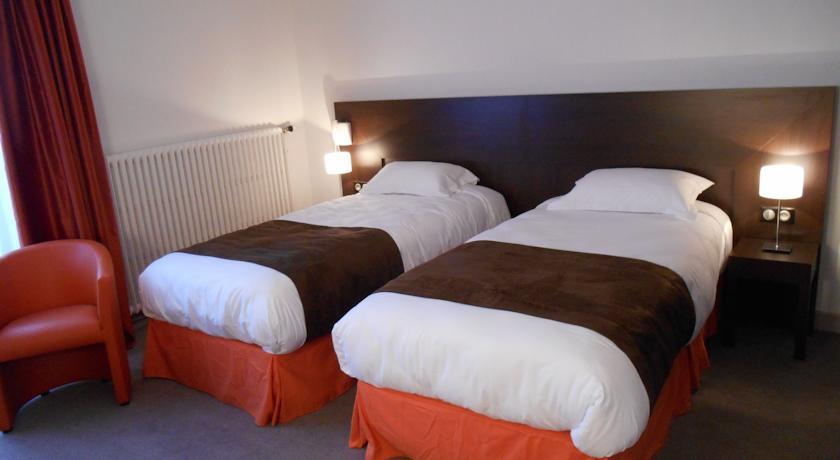 Отель Hotel de Montaulbain