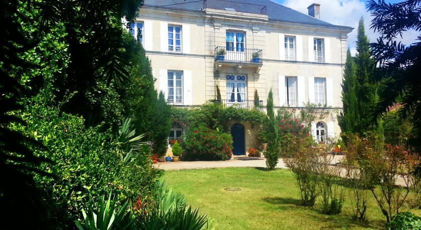 Апартаменты Château Roche