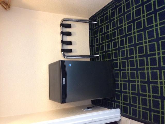 Отель Value Inn Bellflower