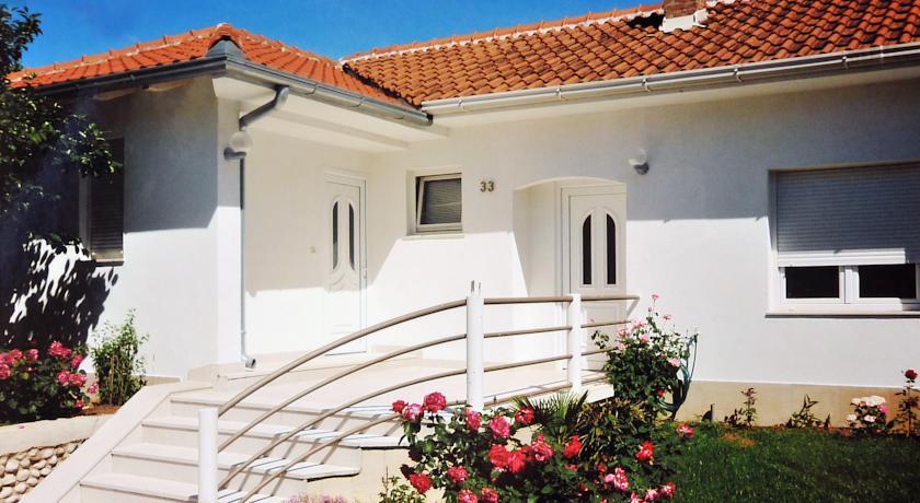 Apartments Tulipan