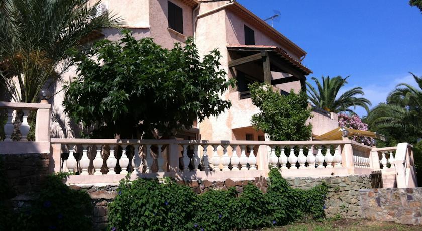 Вилла Villa Sam Suffit