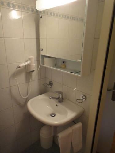 Отель Auberge de La Croix Blanche