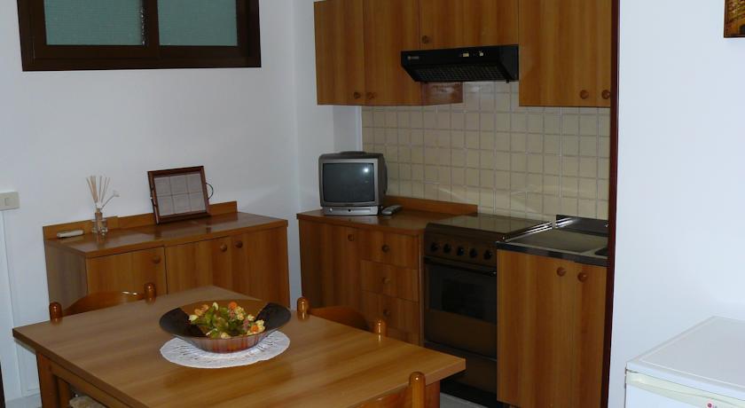 Апартаменты Caruso Holiday House