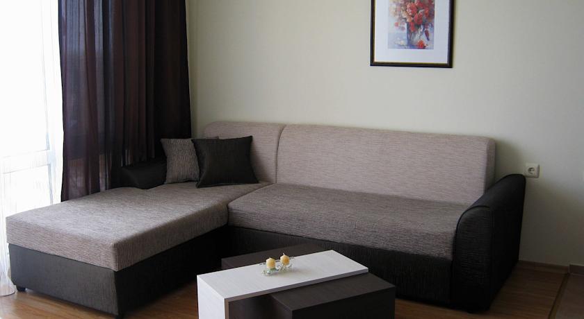 Modern Studio