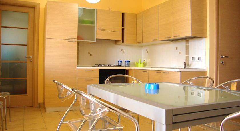 Апартаменты Raskaran Residence