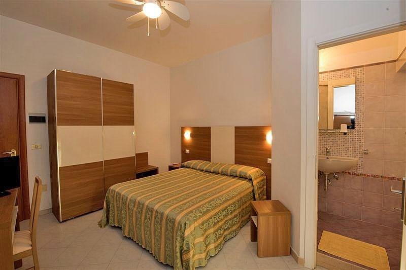 Отель Hotel Vallechiara