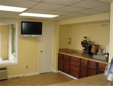 Отель Knights Inn San Marcos