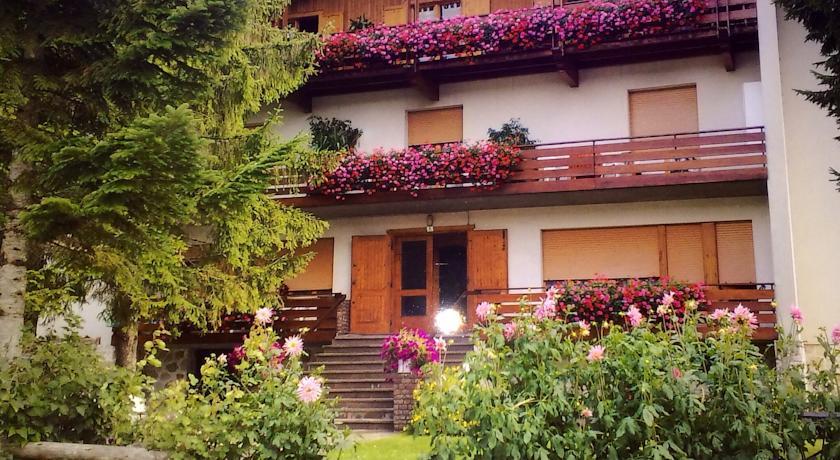 Апартаменты Appartamenti Camere Casa Ester