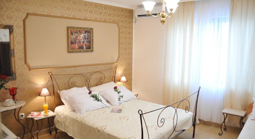 Апартаменты Royal Apartments