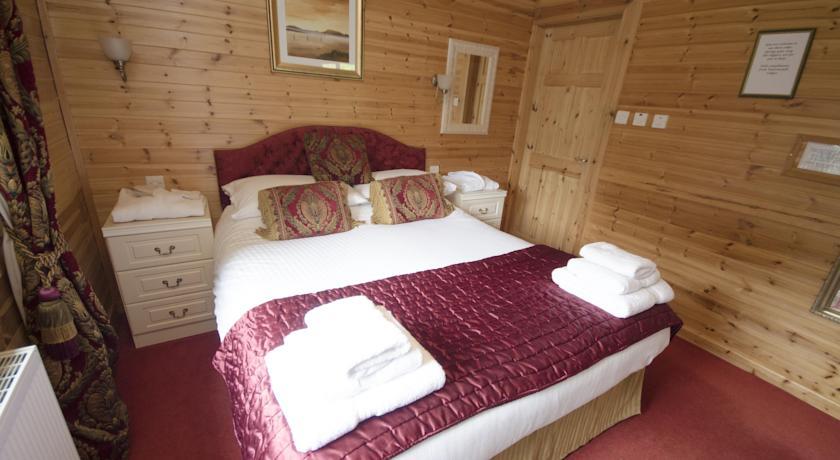 Отель Watermouth Lodges