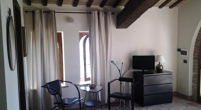 Мини-отель La Quercia Country House B&B