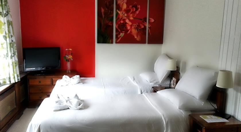 Гостевой дом Rosemead Guest House