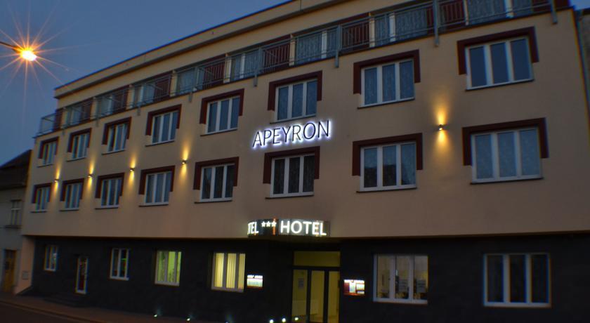Отель Hotel Apeyron