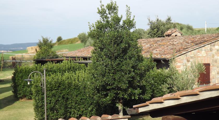 Отель Agriturismo il Poggio di Cantagallina