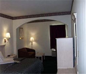 Отель Days Inn and Suites Murfreesboro