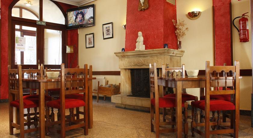 Гостевой дом Hostal Sainz