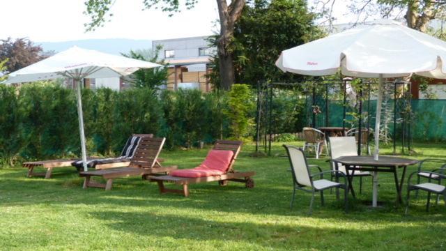 Хостел Pensión Albergue A Pedra