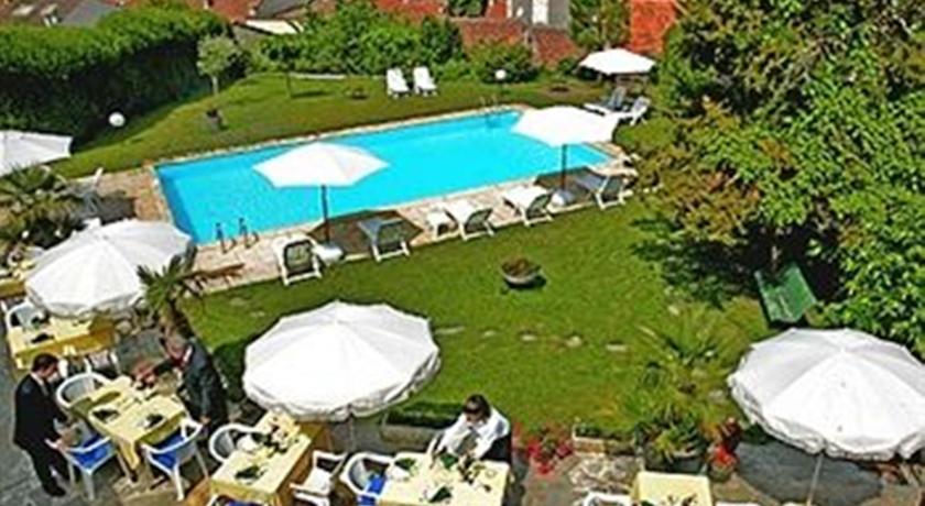Отель Grand Hotel Pelisson