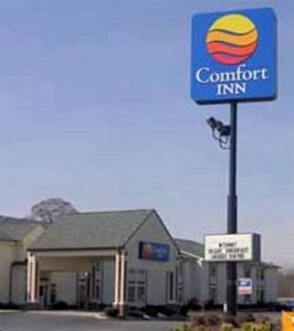 Отель Comfort Inn I-40 East