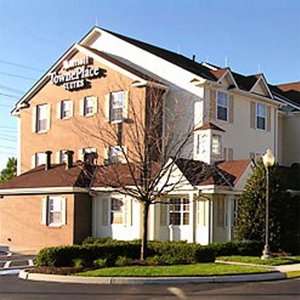 Отель TownePlace Suites by Marriott Chesapeake