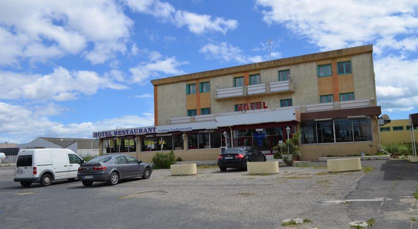 Отель Hôtel Restaurant La Grillade