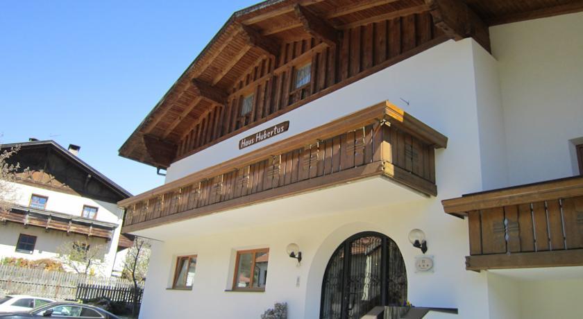 Апартаменты Aparthotel Garni Haus Hubertus