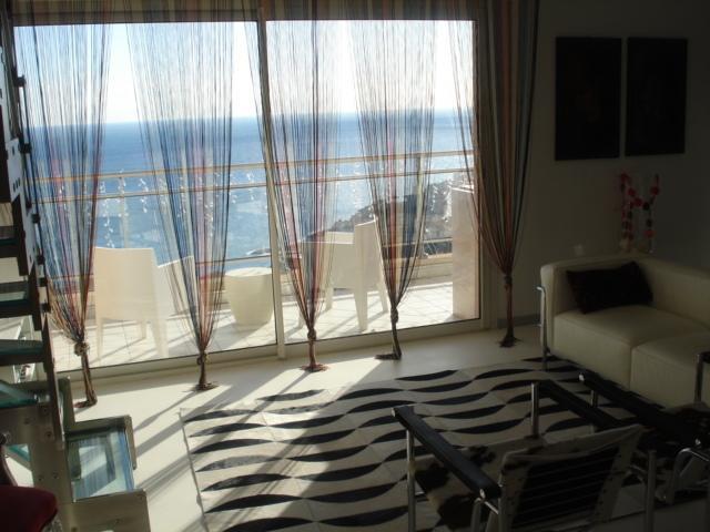 Апартаменты Penthouse Monaco's Garden