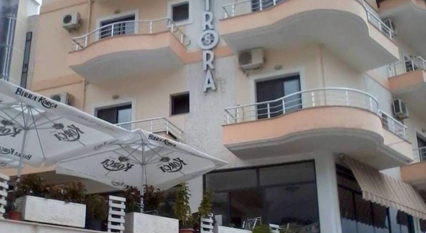 Hotel Strora
