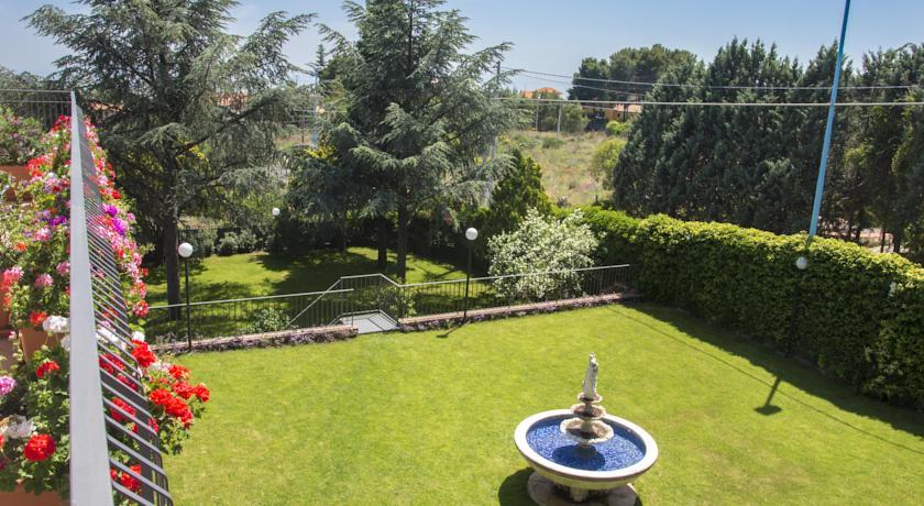 Мини-отель Mister Etna B&B