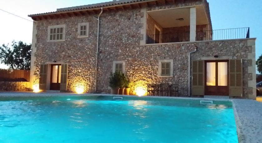 Отель S'Hort des Convent