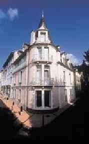 Отель Logis Hôtel de l'Aviation