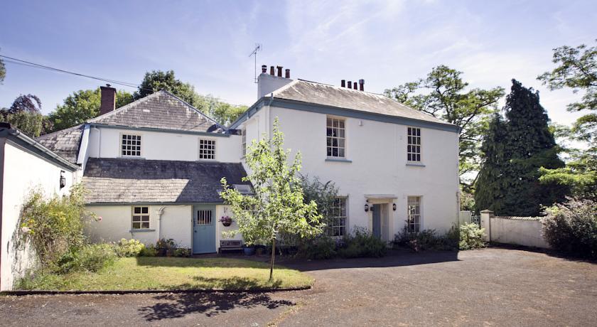 Апартаменты Vicarage Cottage